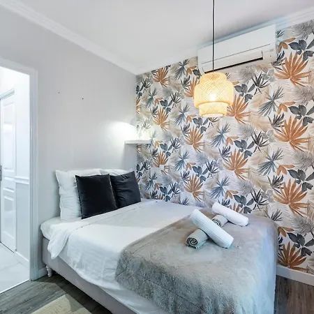 Appartamento Townhouse Near Port & Old Town Antibes