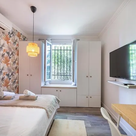 Lejlighed Townhouse Near Port & Old Town